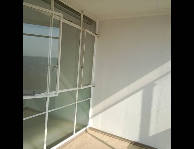 1 BEDROOM APARTMENT FOR SALE IN KENSINGTON